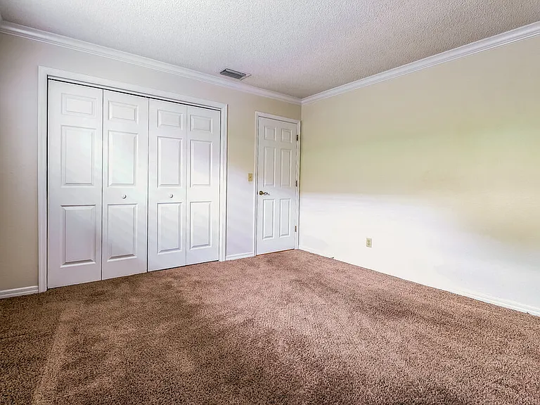 9132 Hawkins Ct — Photo 14