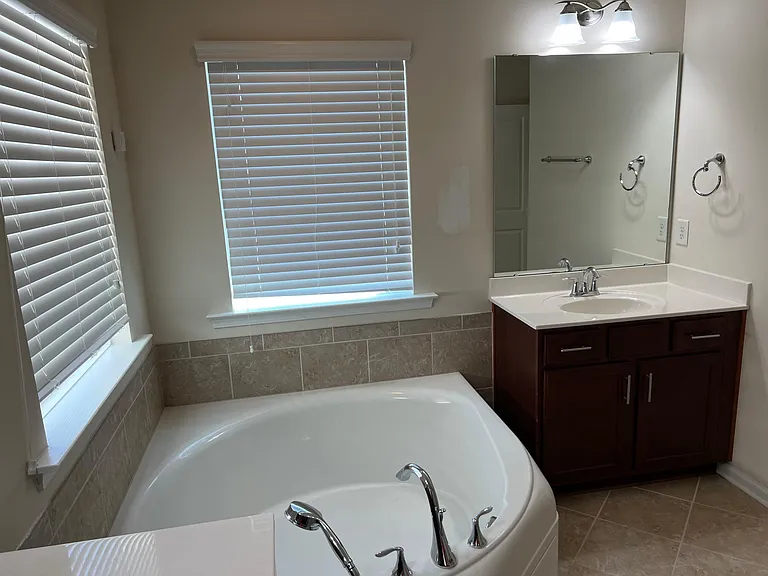 132 Concordia Woods Dr — Photo 18