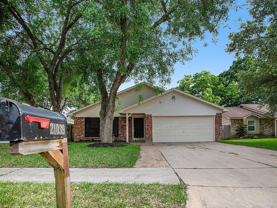 1st image of 21039 Settlers Valley Dr