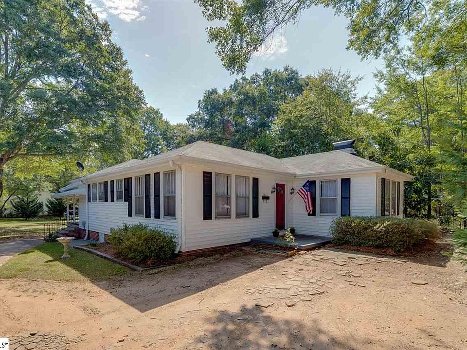 1st image of 2427 Wallace Ave
