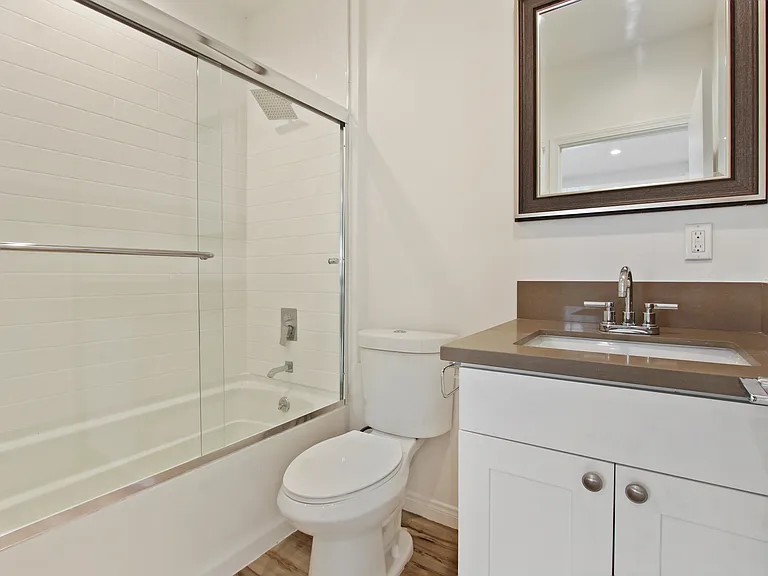 8347 Westlawn Ave — Photo 4