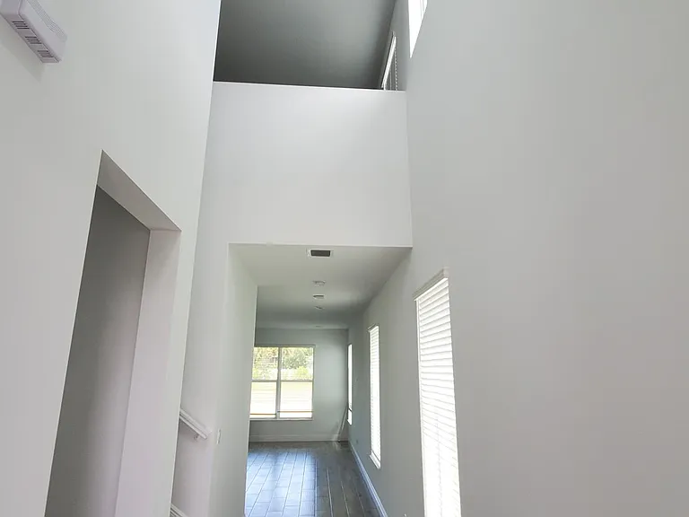 4108 Veleiros Ave — Photo 2