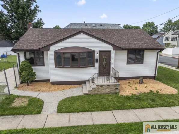 114 Holly St, Port Reading, NJ 07064
