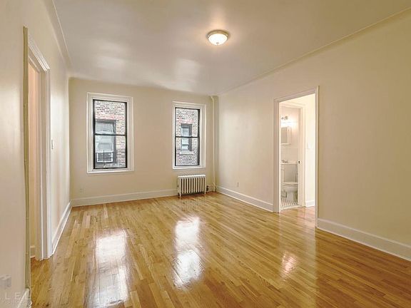 3rd image of 4309 47th Ave APT 5I