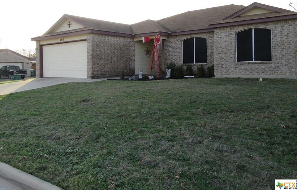1st image of 1910 Liberty Hill Dr