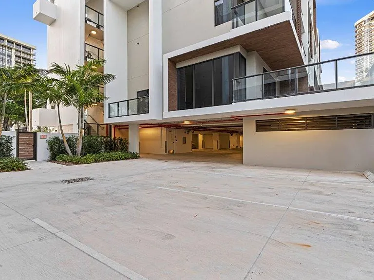 3040 N Ocean Blvd #N205 — Photo 64