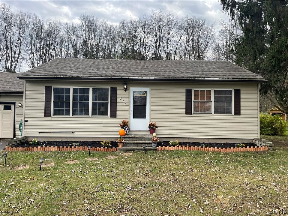 1st image of 208 Schepps Ln