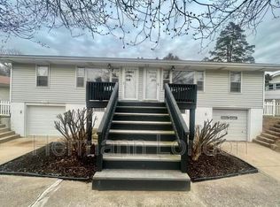 3336 Elm St, Saint Charles, MO 63301