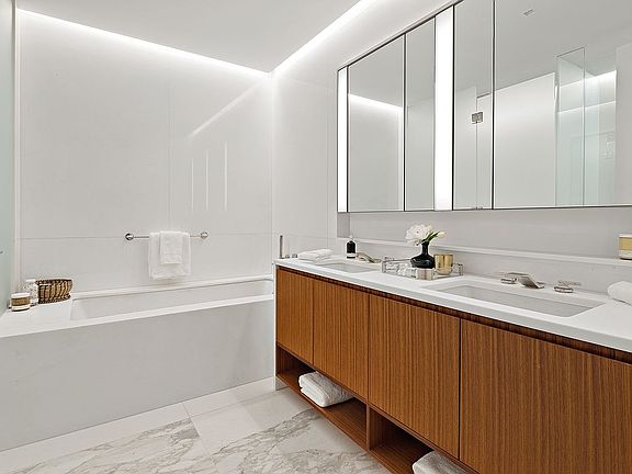 5th image of 1289 Lexington Ave APT 12E
