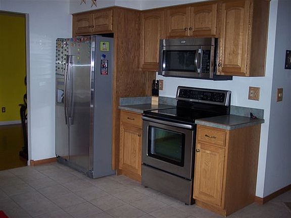 5280 Deer Ridge Kitchen View 2