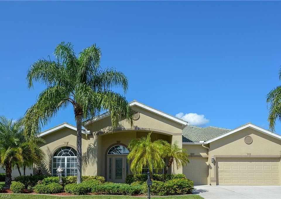 1st image of 2104 Berkley Way