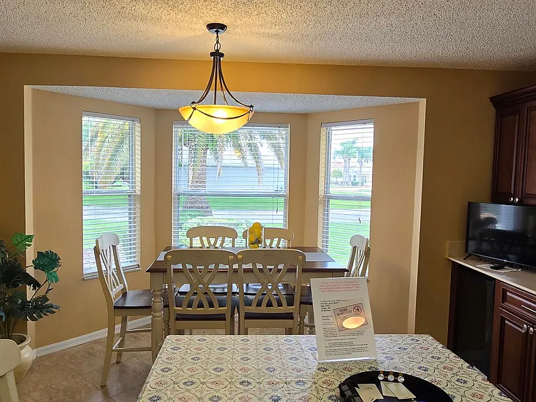 2137 Gerardo Ave — Photo 17