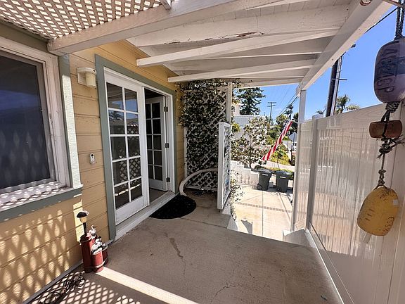 2nd image of 25235 La Cresta Dr