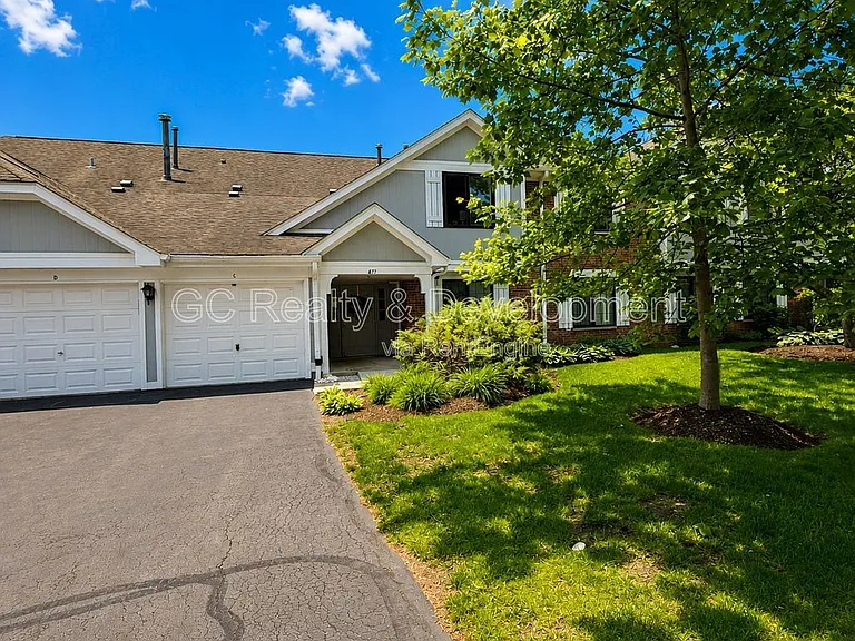 871 Yosemite Trl #C — Photo 1