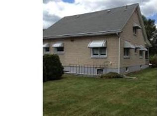 3008 Van Reed Rd, Reading, PA 19608