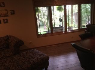 1974 W Jackson St, Knoxville, IA 50138