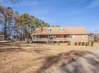 6746 Mason Creek Rd, Douglasville, GA 30135