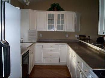 4th image of 7119 Glen Terra Dr