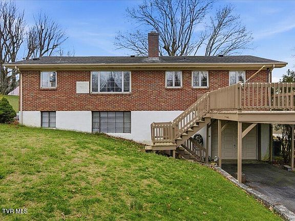 4th image of 313 Belmont Dr