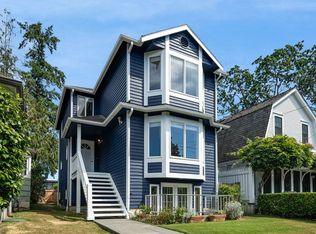 2006 42nd Ave E, Seattle, WA 98112