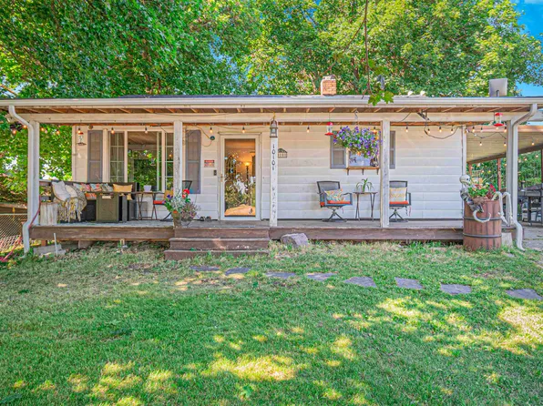10101 E Day Mount Spokane Rd, Mead, WA 99021