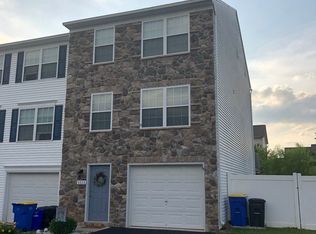 1515 Matthew Dr, York, PA 17404