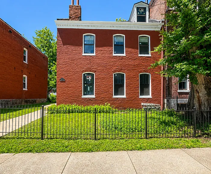 2711 Indiana Ave #1E — Photo 1