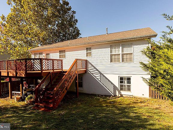2nd image of 114 Rebecca Dr