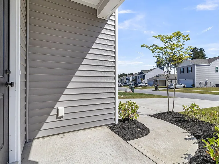 303 Black Birch Dr — Photo 4