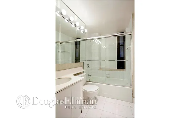 Rented by Douglas Elliman | media 36