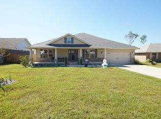2009 Broad St, Crestview, FL 32536