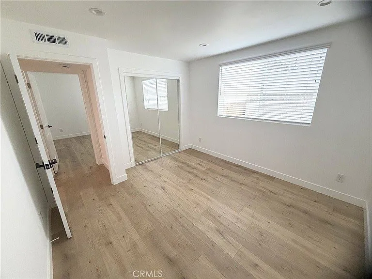 6709 Denny Ave — Photo 6