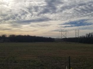 223 West St, Edgerton, KS 66021