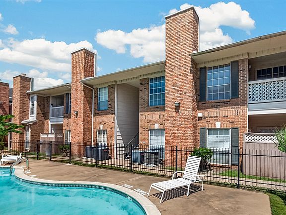 3rd image of 2626 Holly Hall St APT 1211