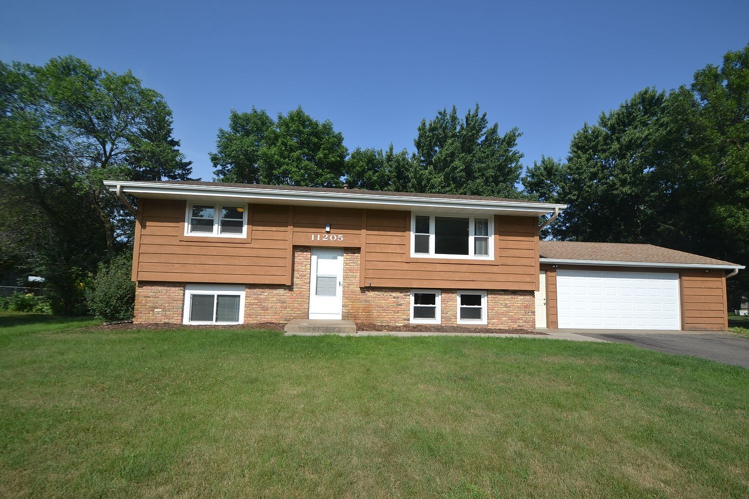 11205 Maryland Ave N, Champlin, MN 55316 Zillow