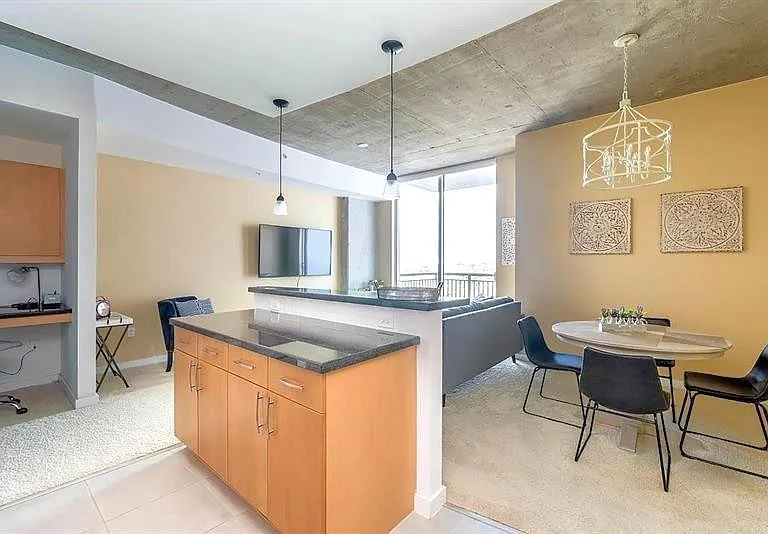 300 S Australian Ave #601 — Photo 11