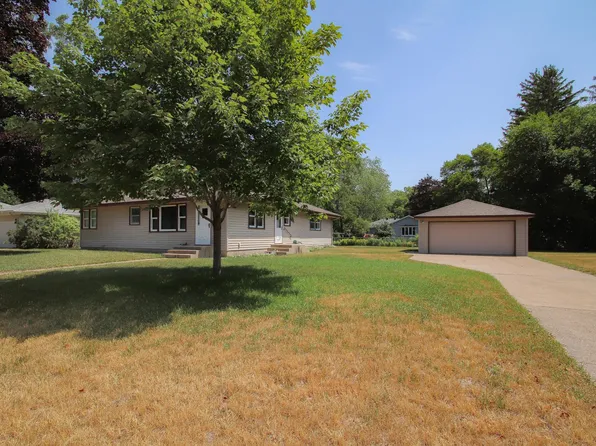 6308 Winnetka Ave N, Brooklyn Park, MN 55428