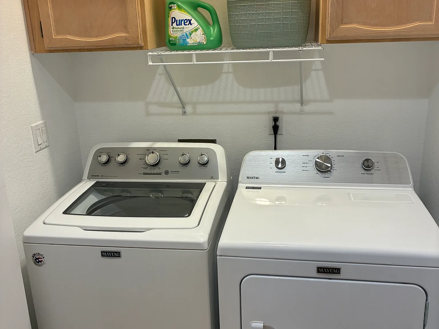 2 bed, 1008 sqft, $3,800 — Photo 3