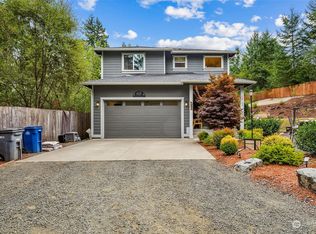 12142 Wye Lake Blvd SW, Port Orchard, WA 98367