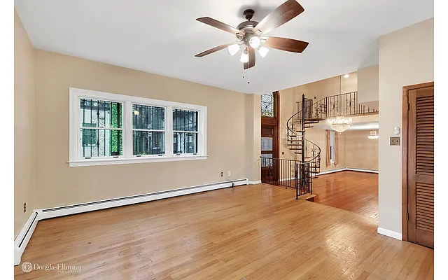 Sold by Douglas Elliman | media 35