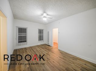 1111 1/2 S Norton Ave #203, Los Angeles, CA 90019