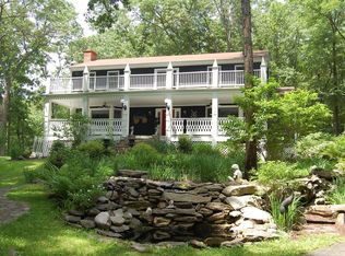 50 Birch Hill Rd, Newtown, CT 06470