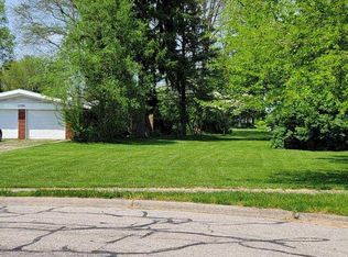 2755 Old Whipp Ct, Dayton, OH 45440