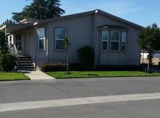 880 Count Dr, Livingston, CA