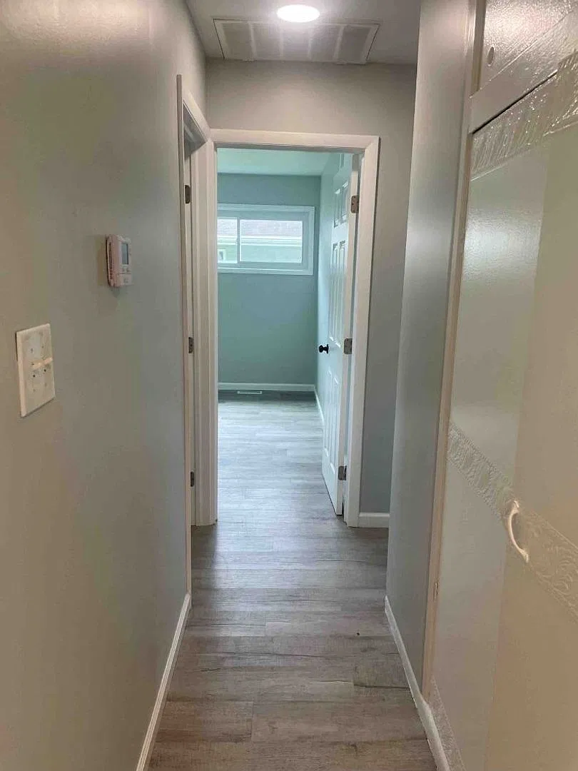 Newly renovated 3 bed 1 bath — Photo 3