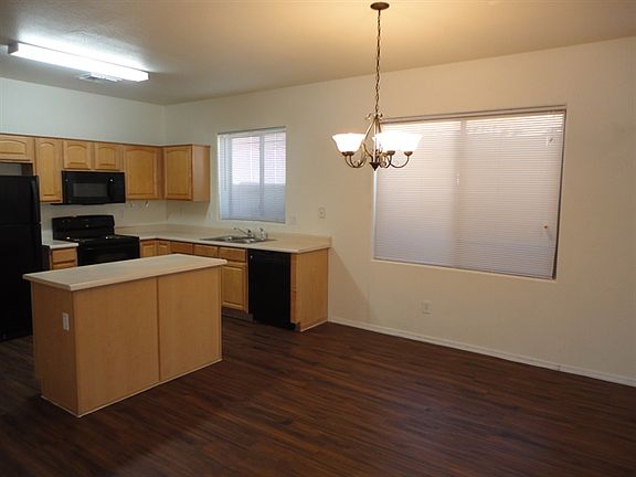 4th image of 10561 E Flossmoor Ave