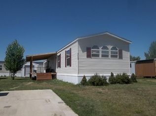 2705 10th Ave W, Williston, ND 58801