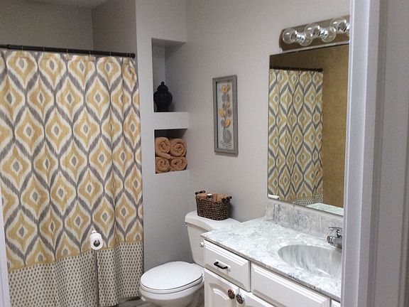 2nd image of 8828 Lamplighter Ln