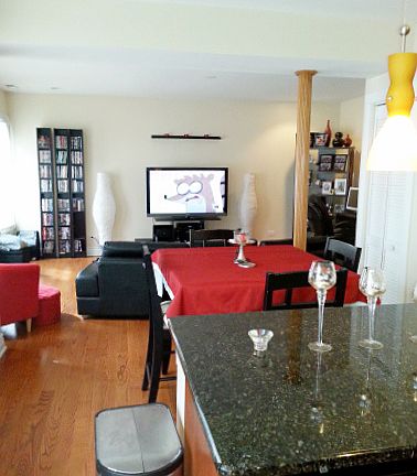 3rd image of 2608 W Rosemont Ave APT C3