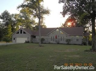 2135 Paradise Dr, Lewisburg, TN 37091
